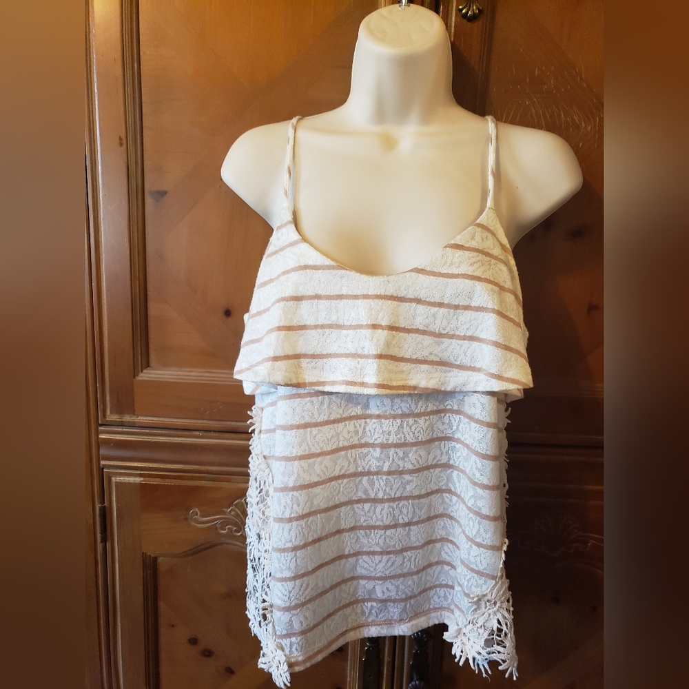 Rue 21 Top Size M